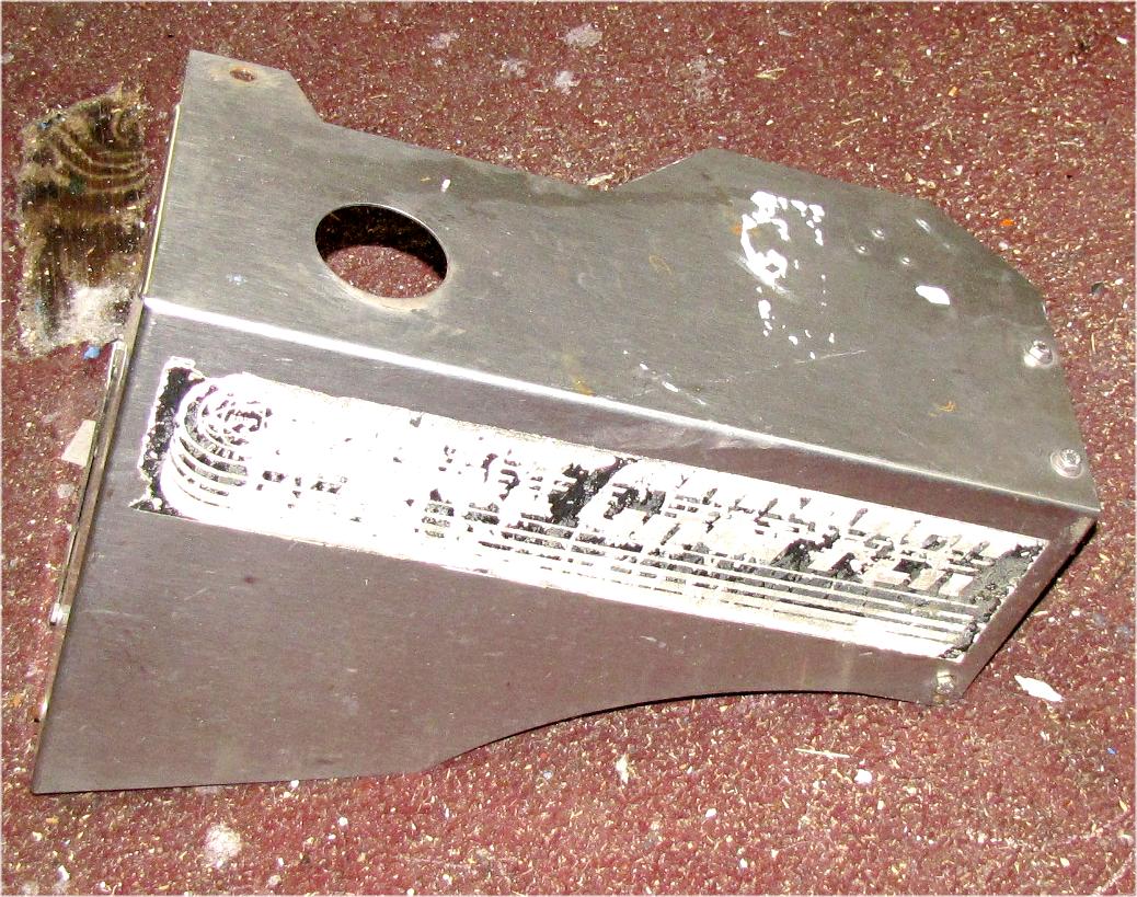 unknown Dixie Chopper FX2500 Gas Left Gas tank cover / fender used tractor part