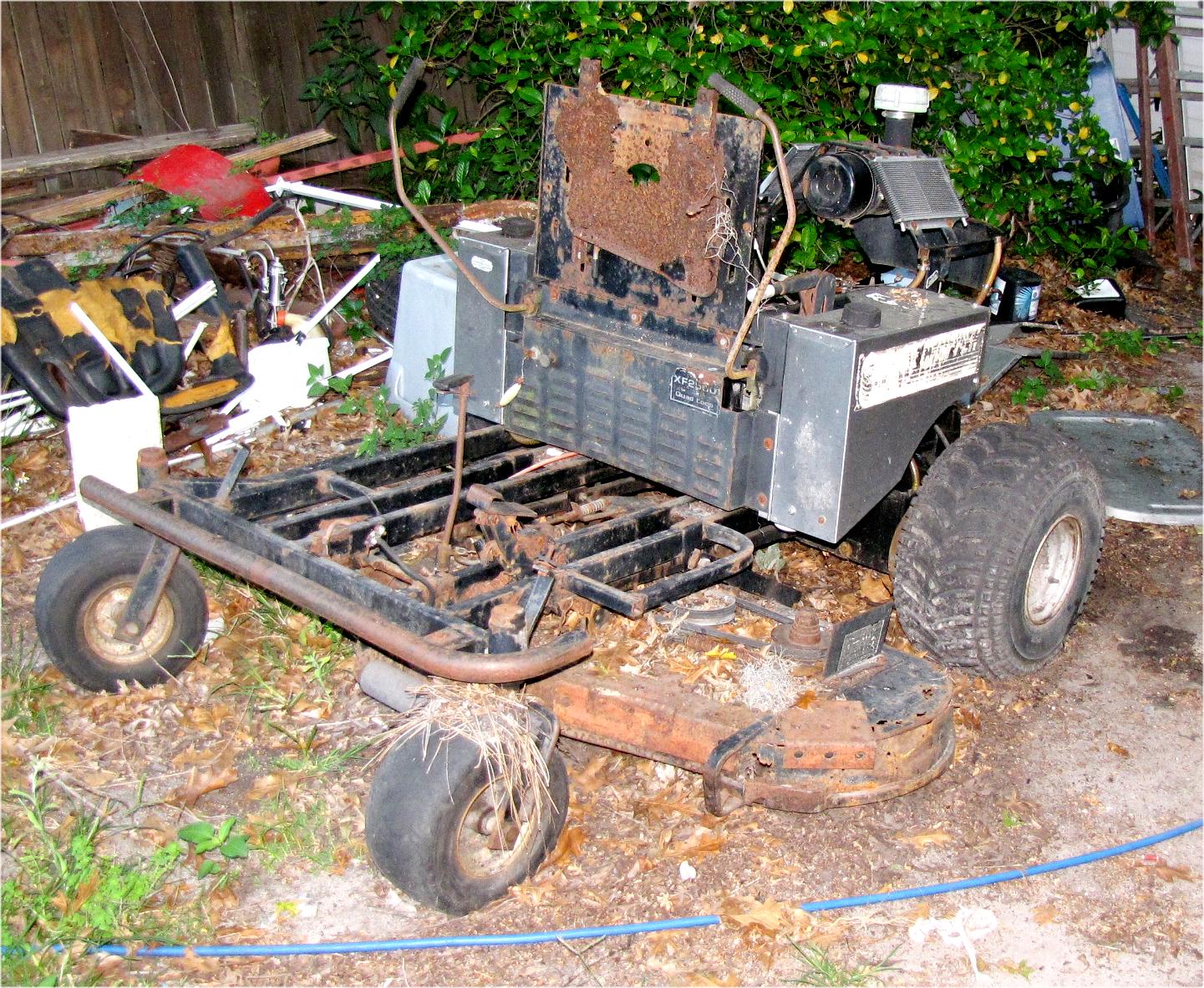 unknown Dixie Chopper FX2500 parts tractor at Lakeland Tractor