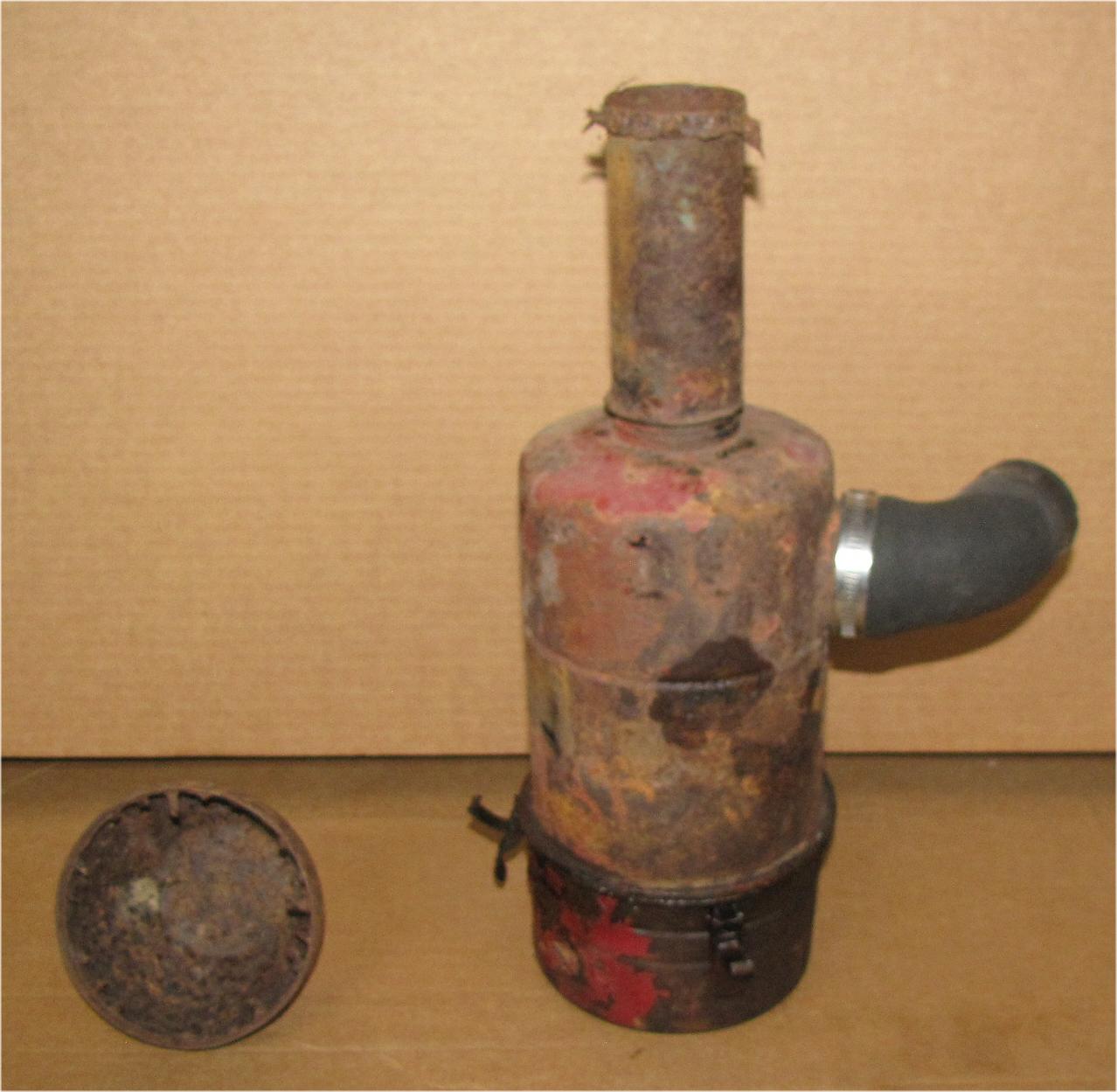 1960 Case International Harvester B275 Diesel Air Filter / Cleaner Canister used tractor part