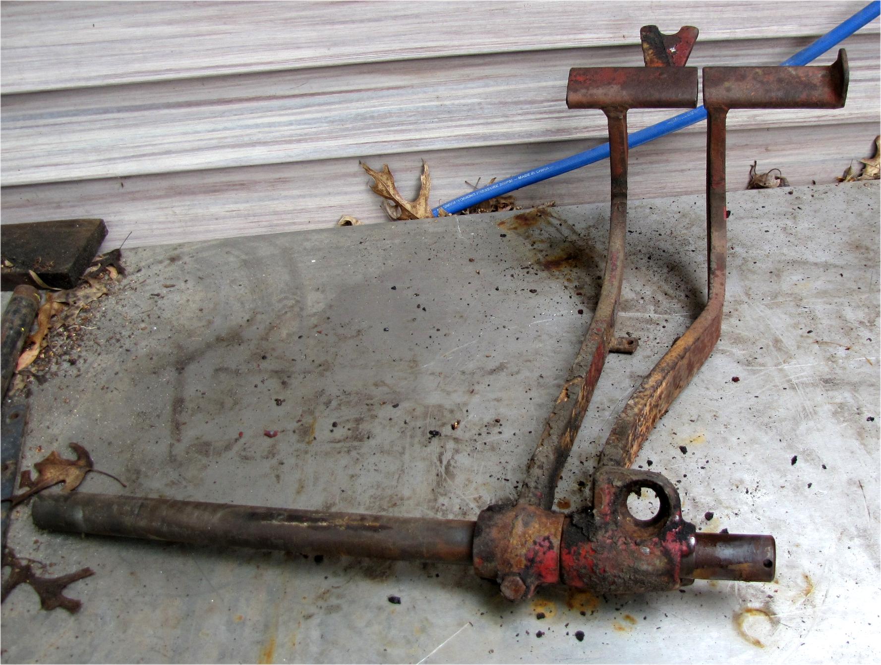 1960 Case International Harvester B275 Diesel Brake pedals with shaft used tractor part