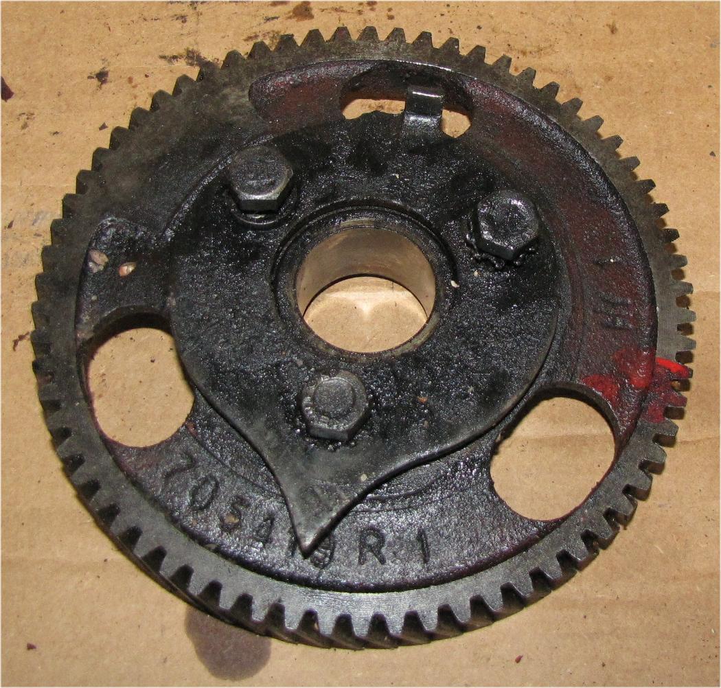 1960 Case International Harvester B275 Diesel Injection Pump Drive Gear used tractor part