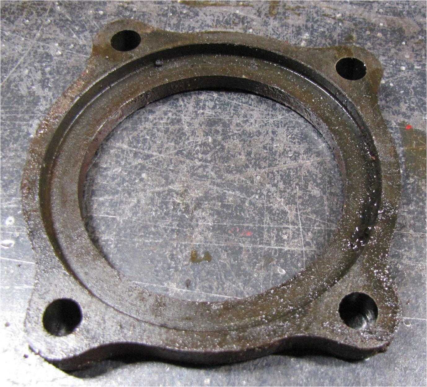 1960 Case International Harvester B275 Diesel Lower Transmission Shaft Bearing retainer used tractor part