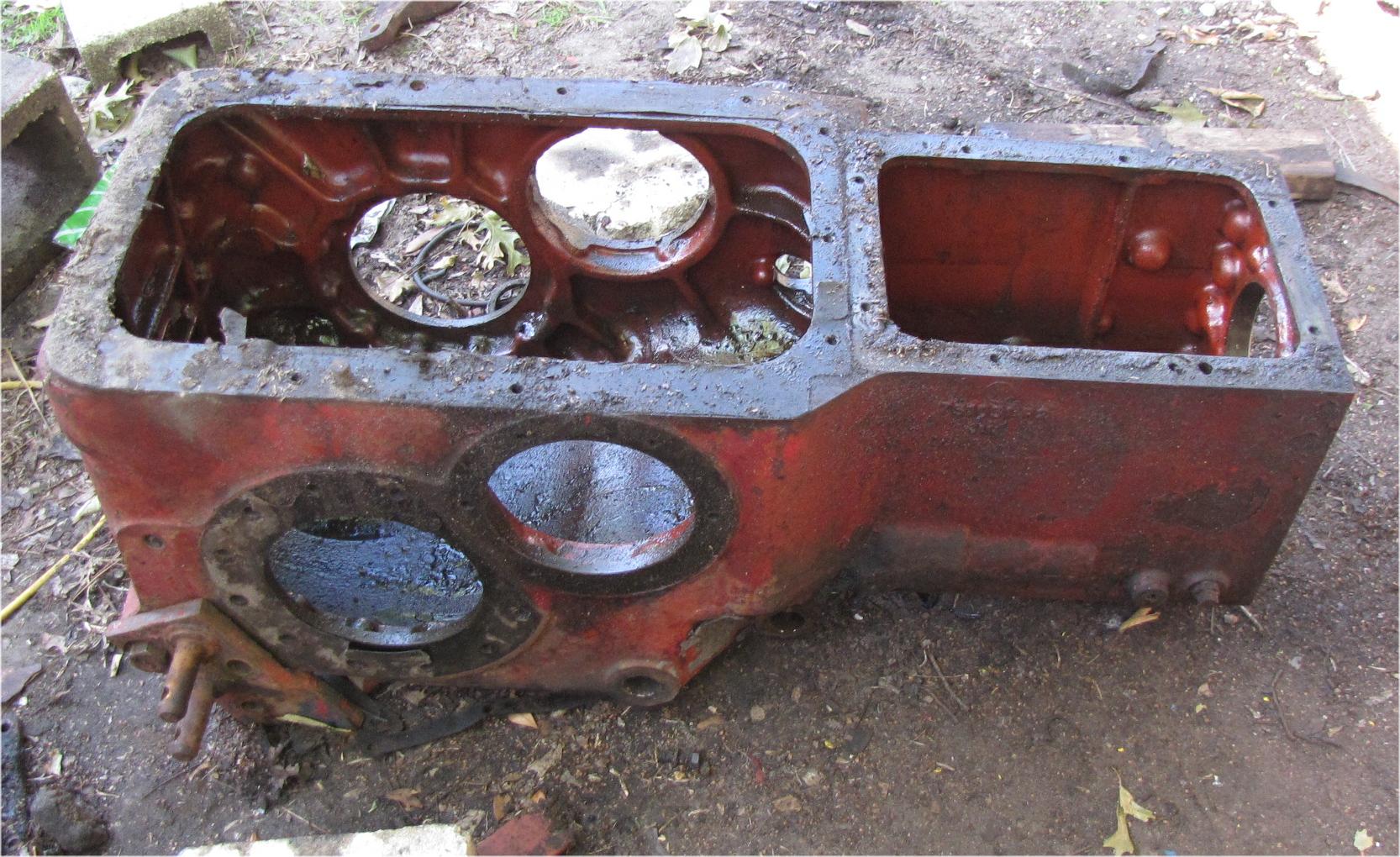 1960 Case International Harvester B275 Diesel Rear End Housing used tractor part