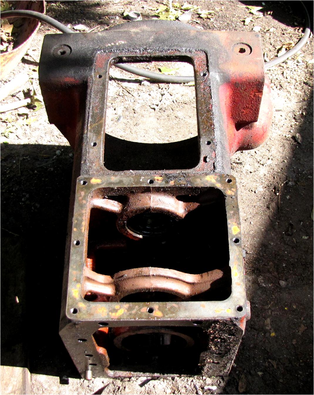 1960 Case International Harvester B275 Diesel Rear End Housing used tractor part