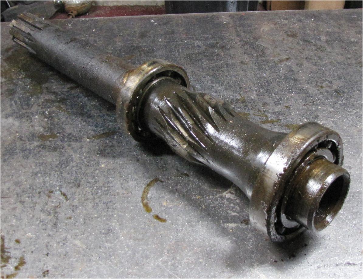 1960 Case International Harvester B275 Diesel Transmission Input Shaft Tube PTO Drive used tractor part