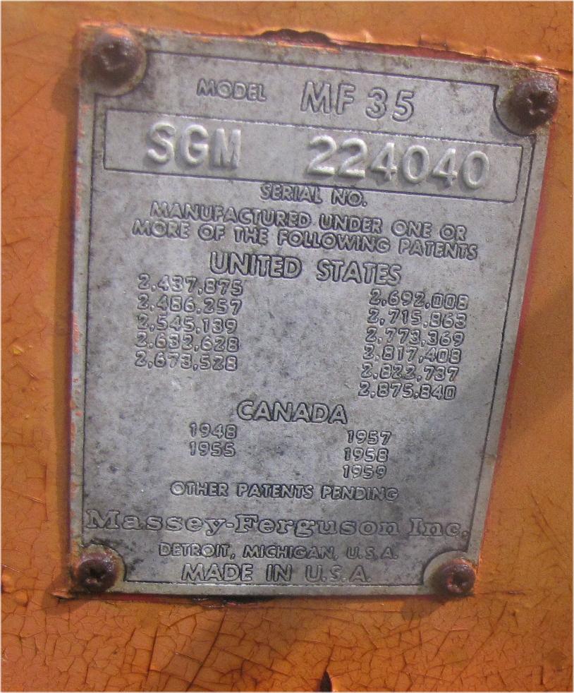 1961 Massey Ferguson MF35 tractor parts photo 4