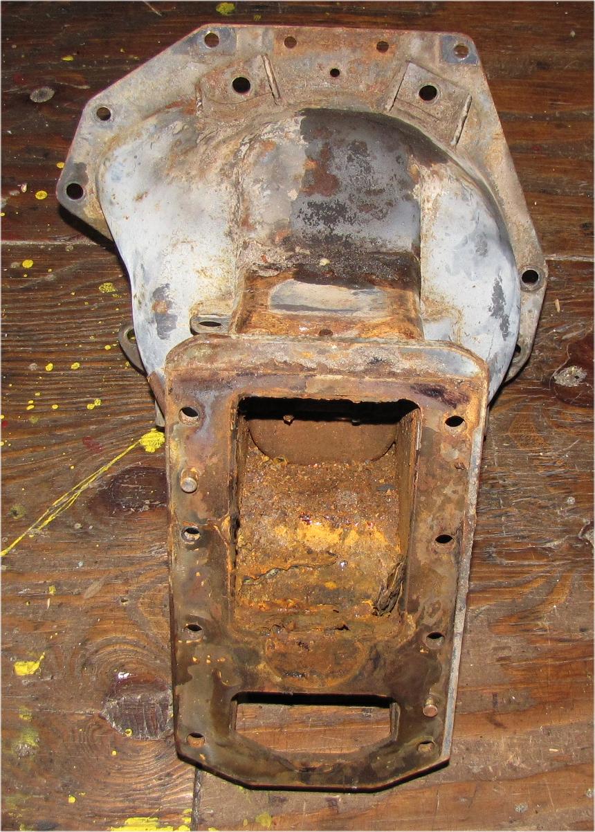 unknown Mitsubishi mt210 Diesel Transmission Bell Housing used tractor part