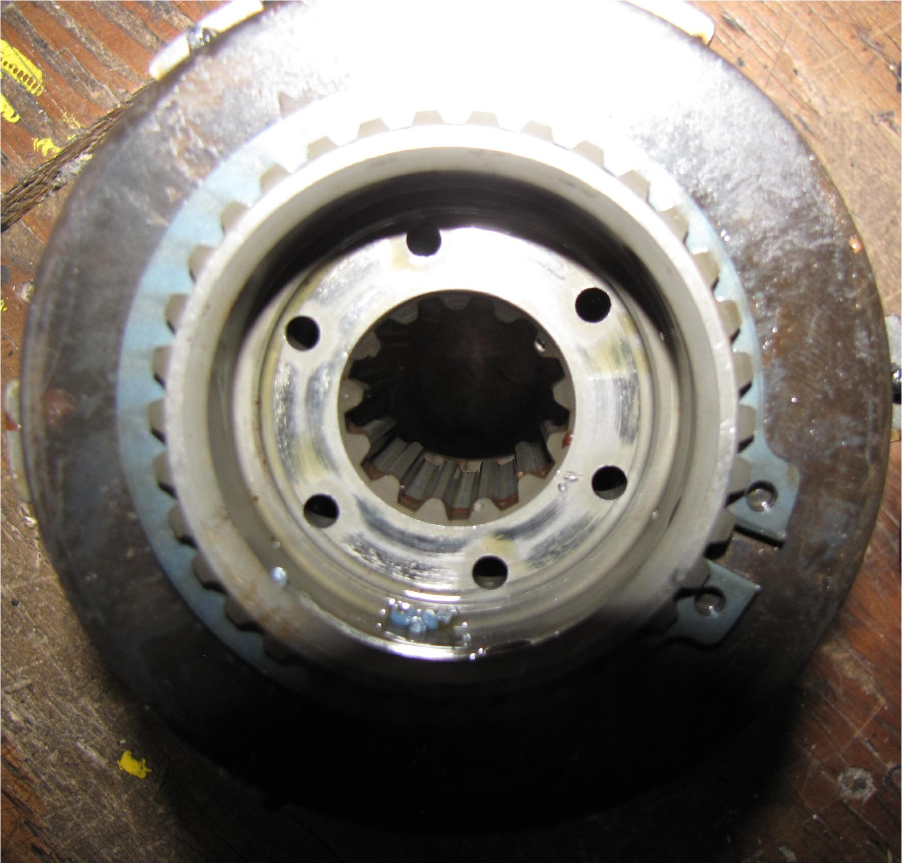unknown Mitsubishi mt210 Diesel Transmission Clutch Pack used tractor part