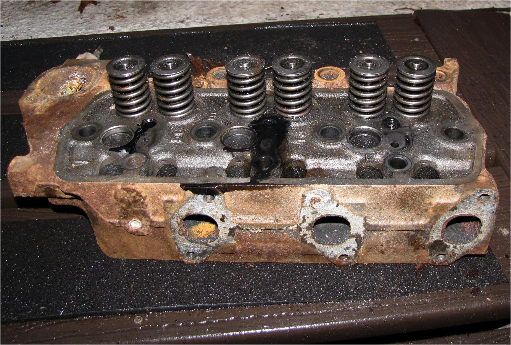 unknown Mitsubishi mt210 Diesel Cylinder Head used tractor part