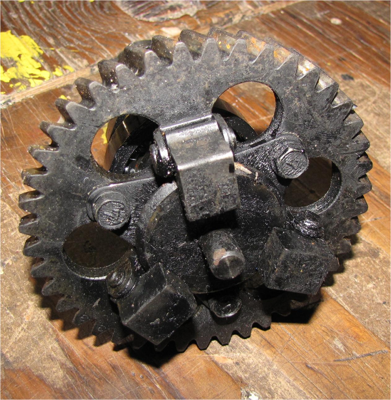 unknown Mitsubishi mt210 Diesel Injection Pump Shaft with Governor used tractor part