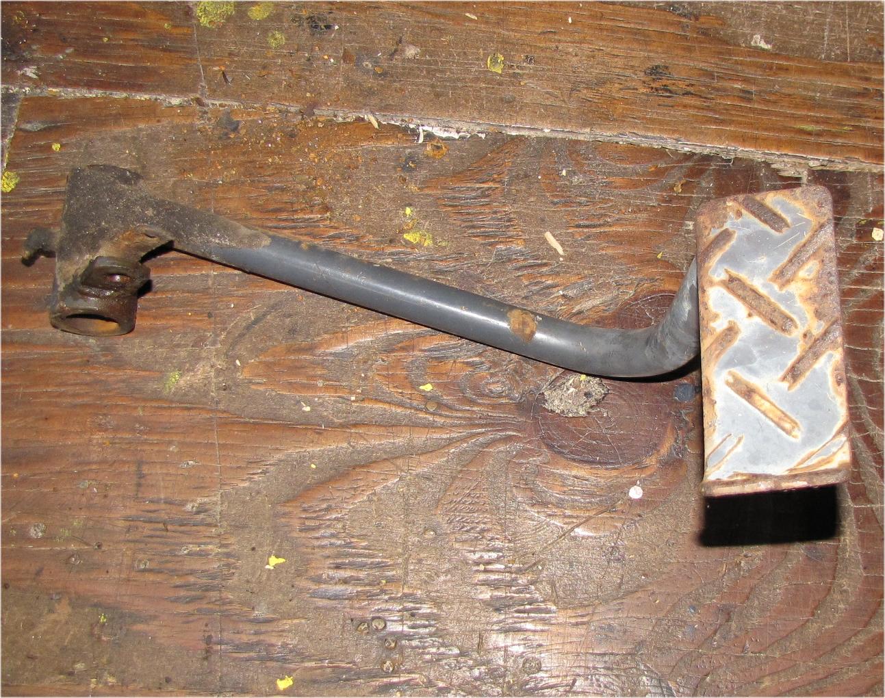 unknown Mitsubishi mt210 Diesel Right Brake Pedal used tractor part