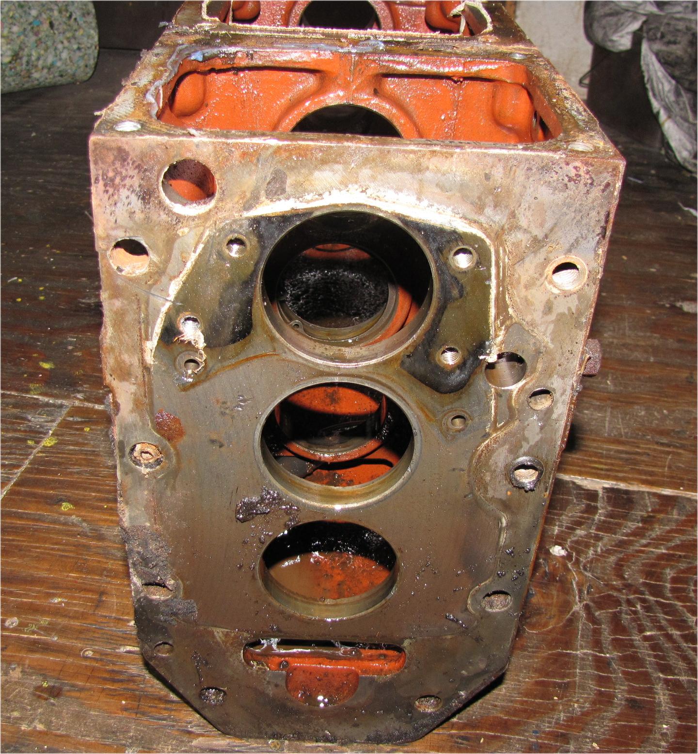 unknown Mitsubishi mt210 Diesel Rear End Housing used tractor part