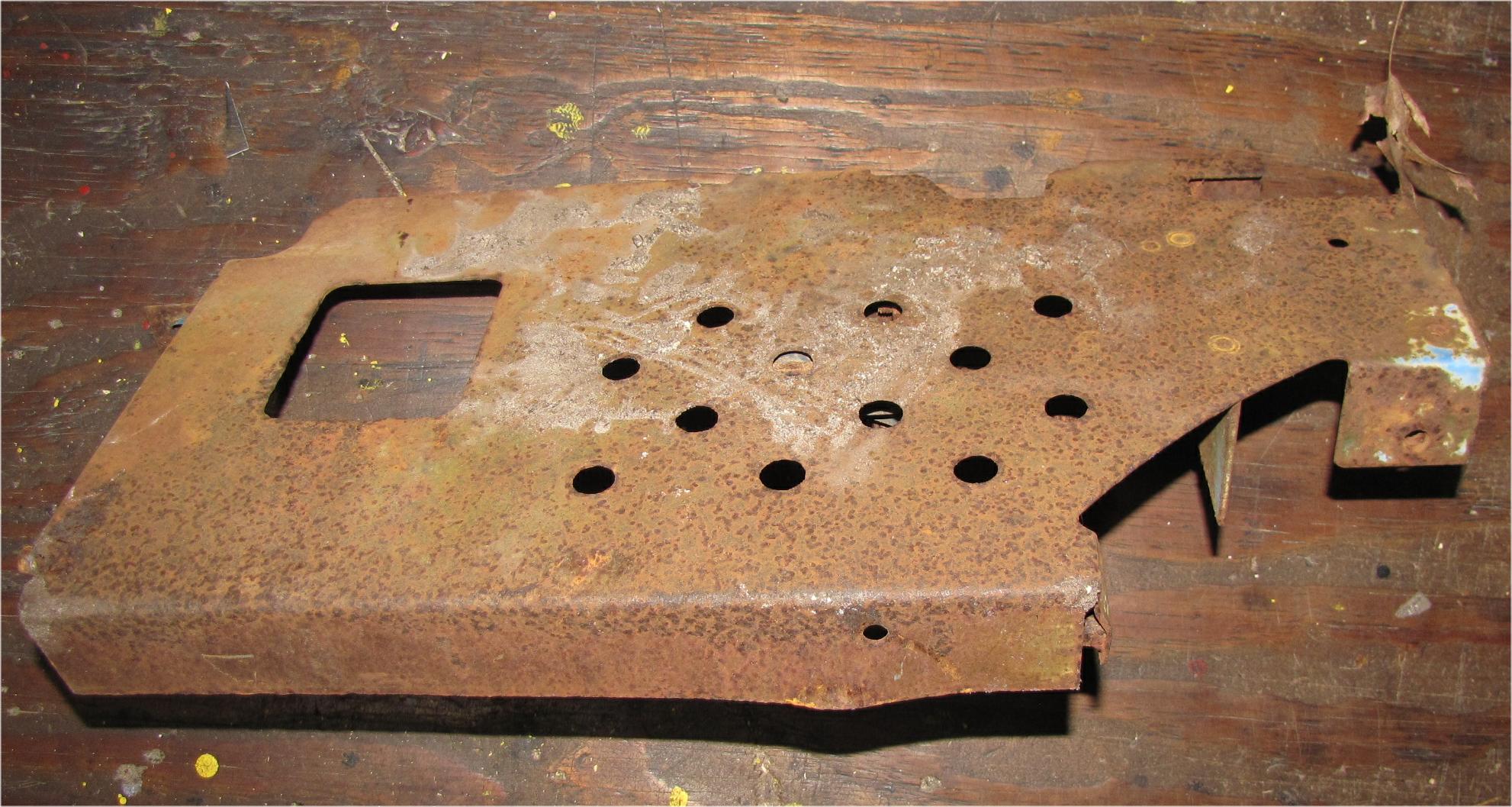 unknown Mitsubishi mt210 Diesel Left Footrest OEM running board used tractor part