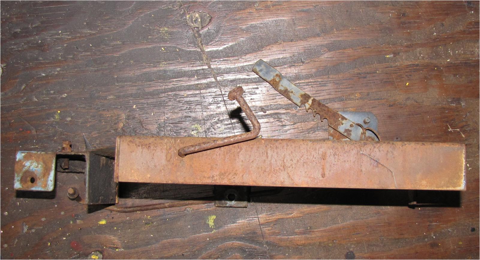 unknown Mitsubishi mt210 Diesel Right Footrest OEM running board used tractor part