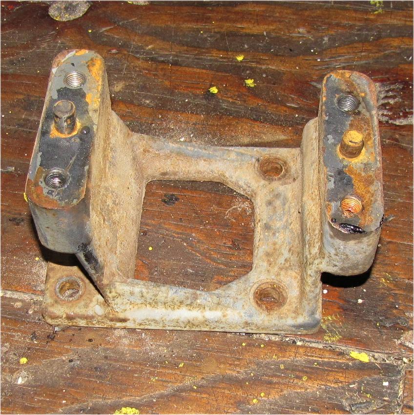 unknown Mitsubishi mt210 Diesel Steering box mounting bracket used tractor part