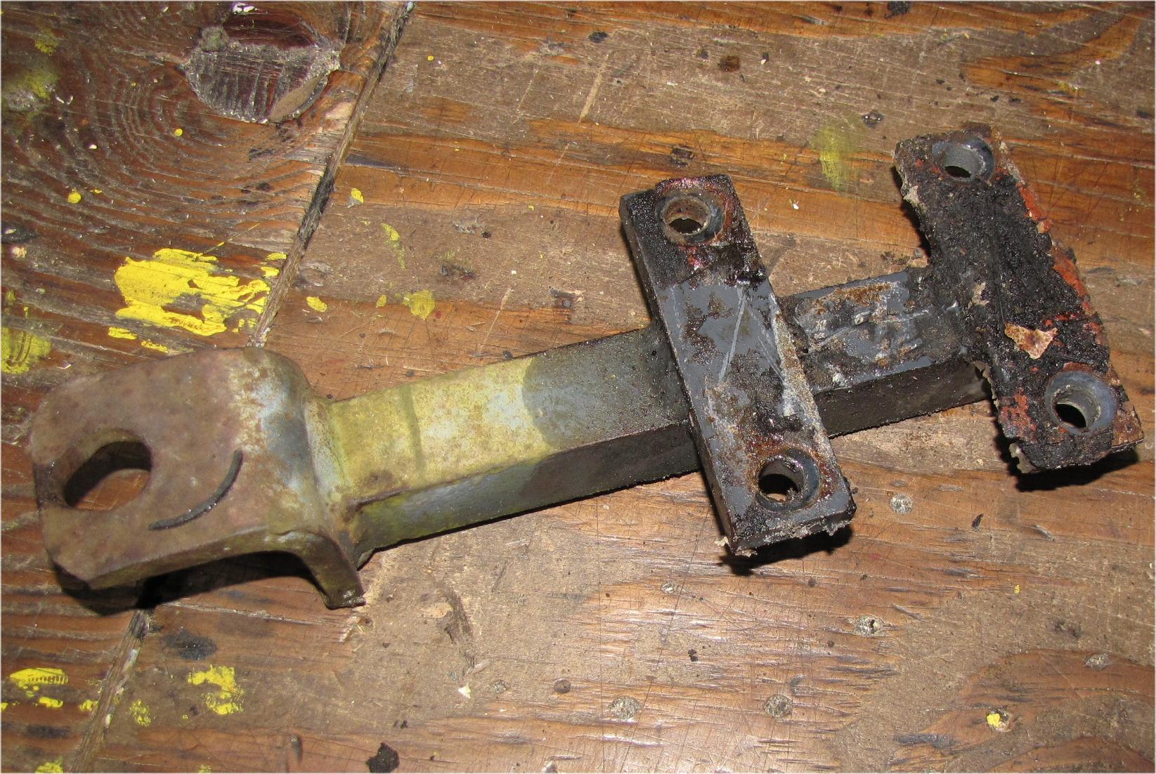 unknown Mitsubishi mt210 Diesel Trailer Hitch used tractor part