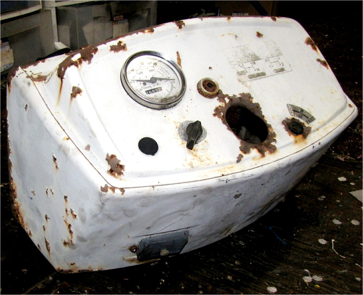 1978 - 1982 Mitsubishi mt750 Diesel Dash used tractor part