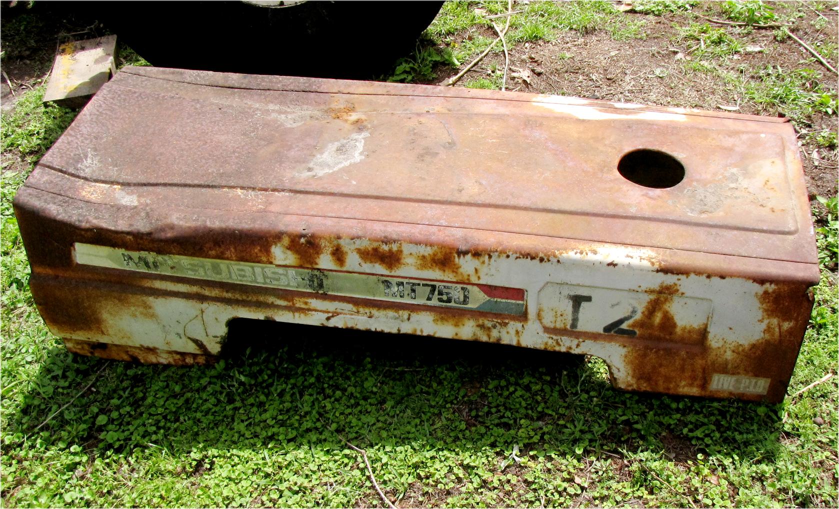 1978 - 1982 Mitsubishi mt750 Diesel Hood used tractor part