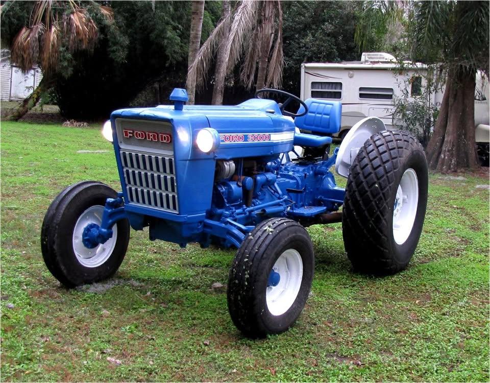 After restoration photo of Ford 3000 diesel tractor