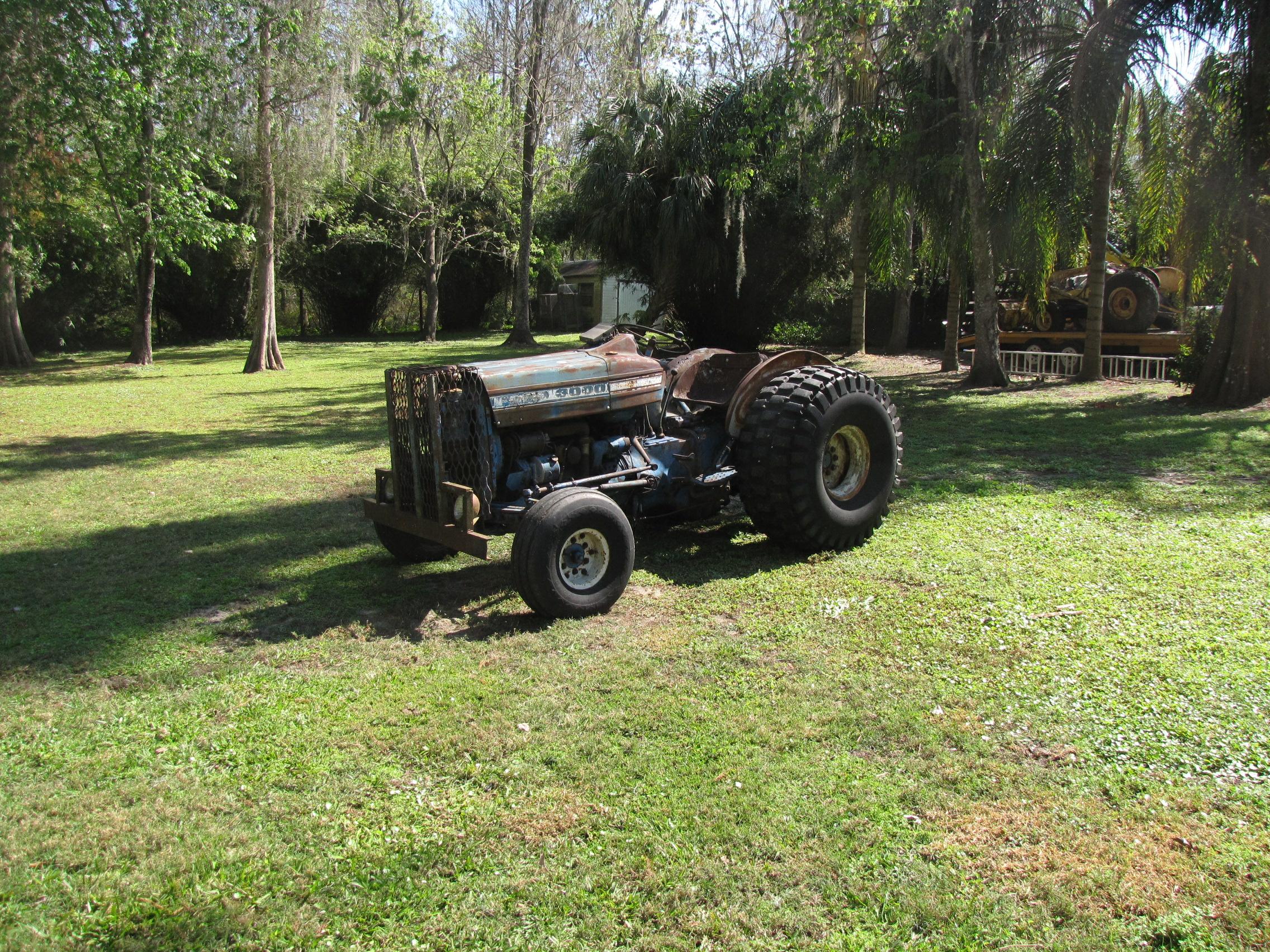 Before restoration photo of Ford 3000 diesel tractor